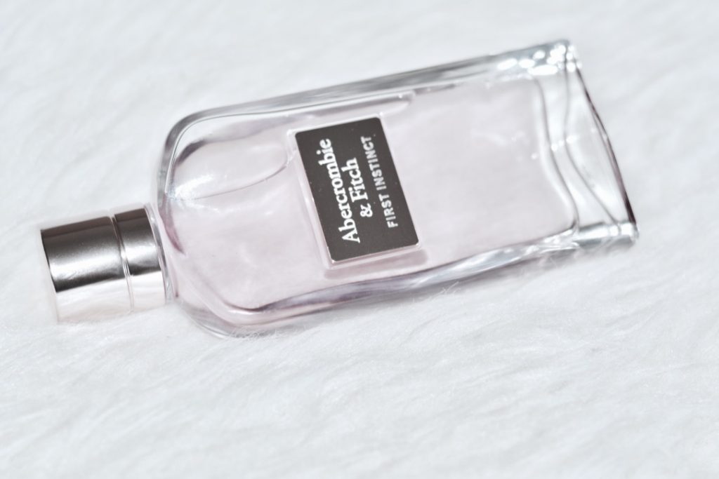 First Instinct Woman by Abercrombie & Fitch » Reviews & Perfume Facts