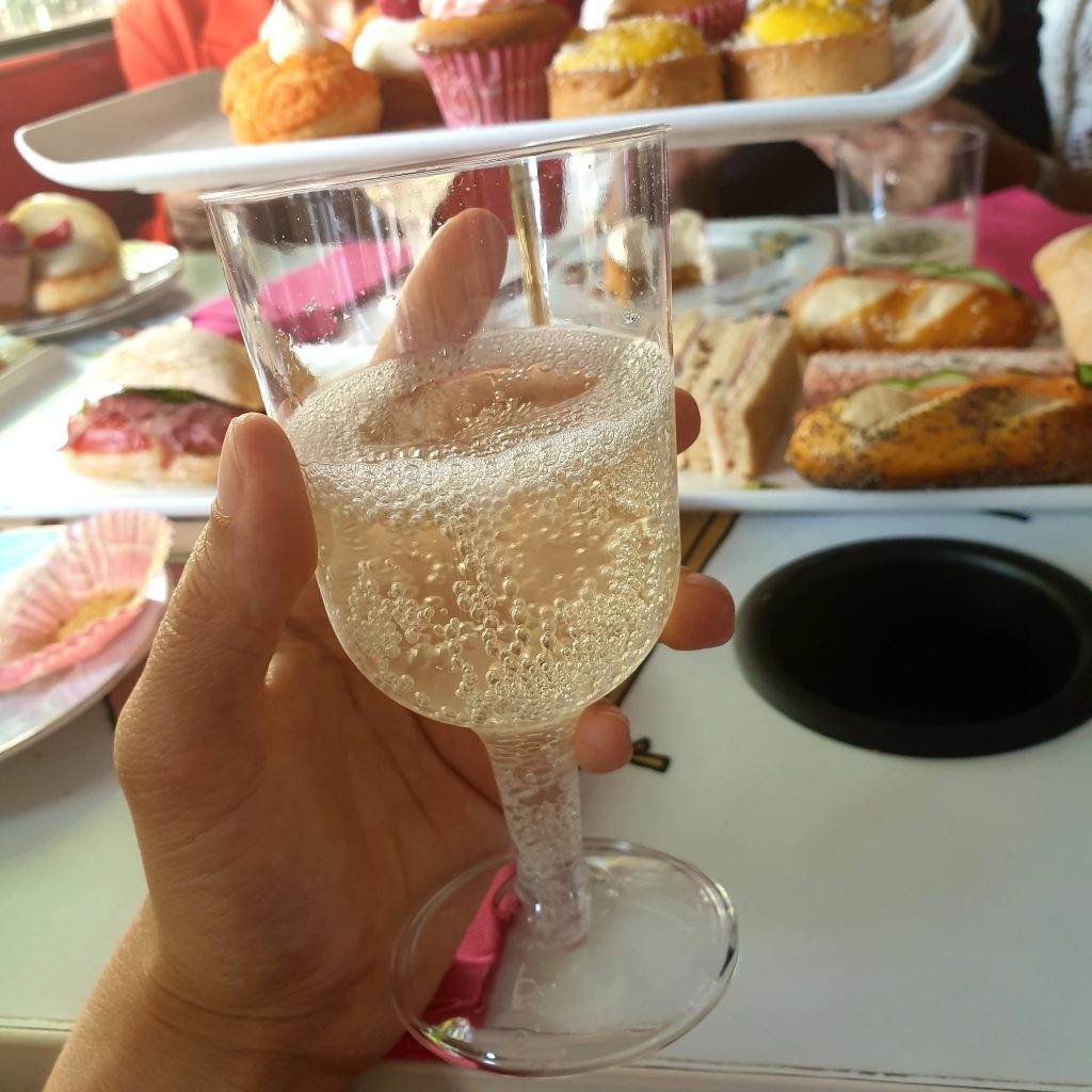 London Afternoon Tea Bus Tour Prosecco